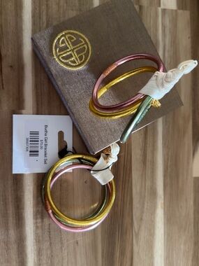 1 set Metallic Multi-Color Bracelet Set — Pink, Gold, Green, Silver